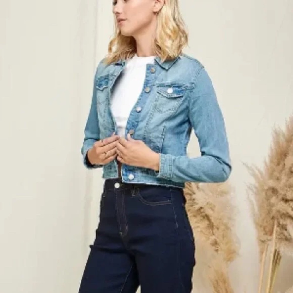 Cropped Light Wash Jean Jacket